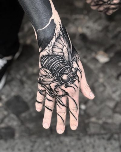 •Dancing on spider web•Freehand made on my friend @danielbacz.tattoo Sponsor by @eclipse.tattooi